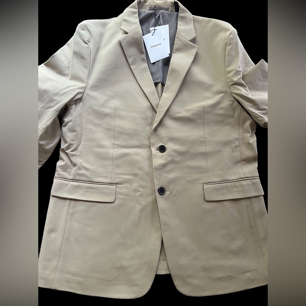 THEORY Men’s Clinton Blazer in Double Stretch Cotton in Beige